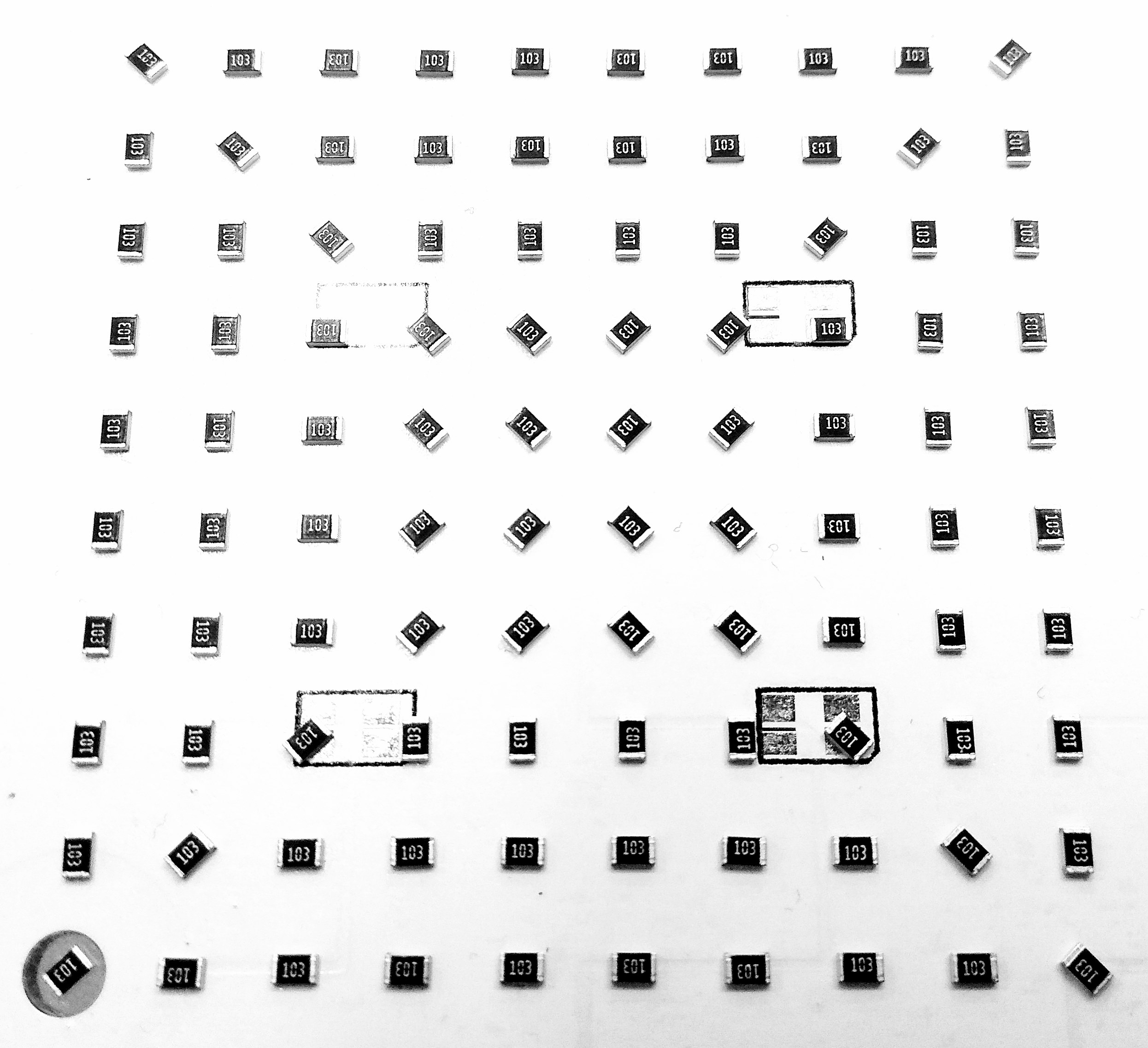 Сто чип-резисторов